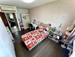 Blk 402 Bukit Batok West Avenue 7 (Bukit Batok), HDB Executive #557928831